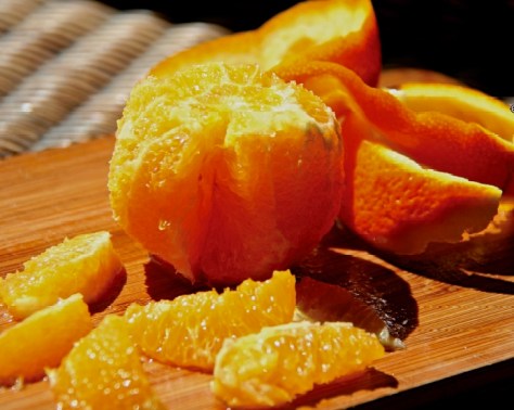 segmenting an orange